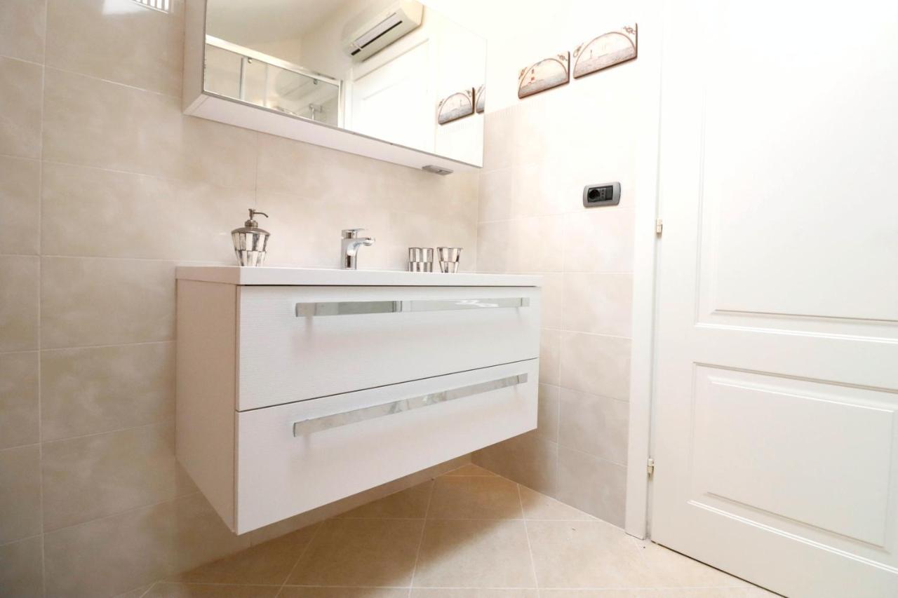 Casaviva - Central Seaview Penthouse In Camogli Bagian luar foto